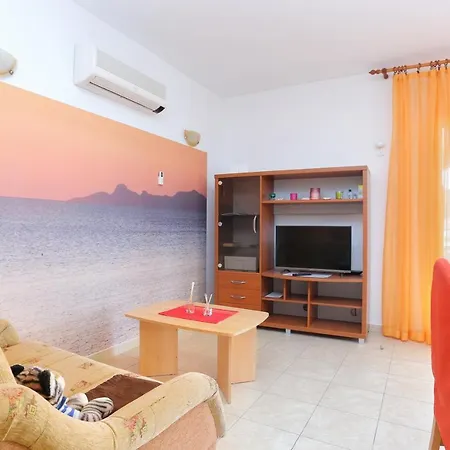 Apartment By The Sea Seget Vranjica, - 13771 *